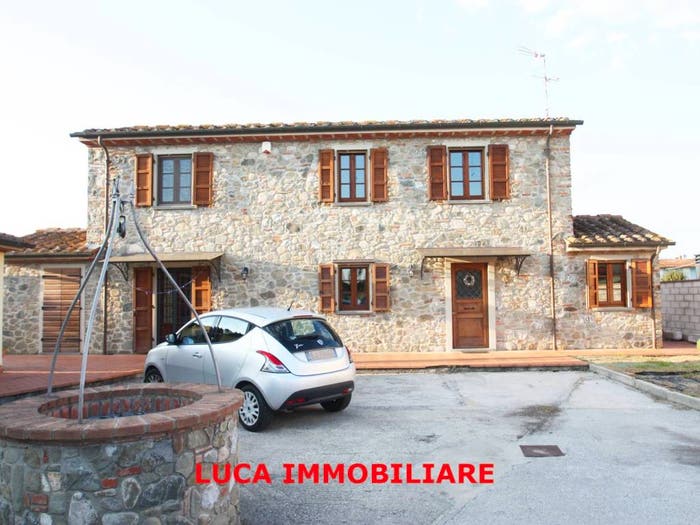Casa con 6 locali in vendita in Via Borghetto, Centro, Ponte Buggianese