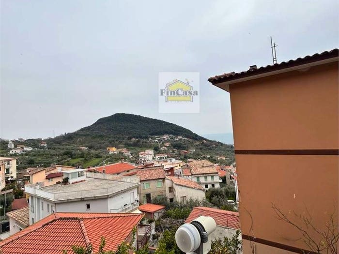 Appartamento quadrilocale in vendita in Maranola Trivio, Formia