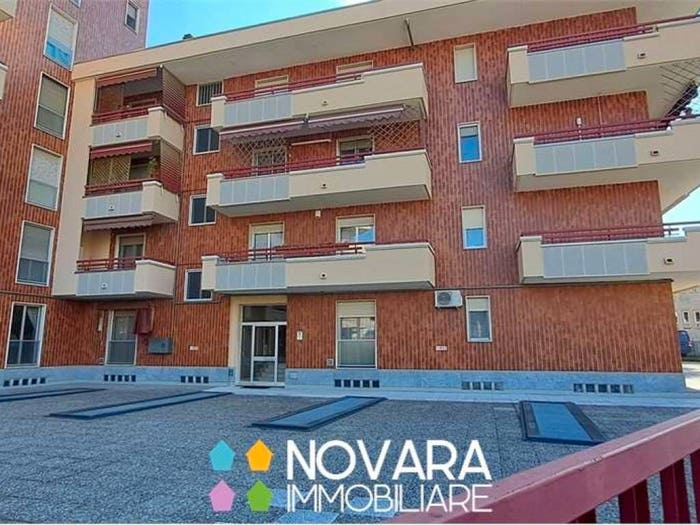 Appartamento quadrilocale in vendita in VIA CAVIGGIOLI, Bicocca, Novara