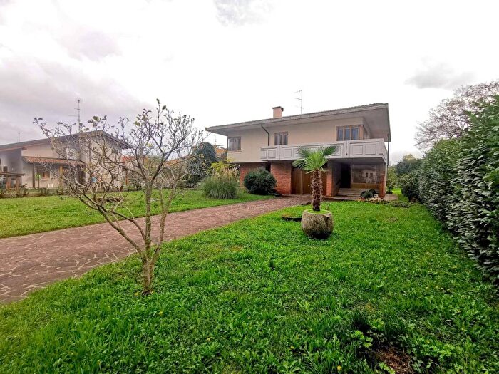 Casa con 5 locali in vendita in Centro, Osoppo