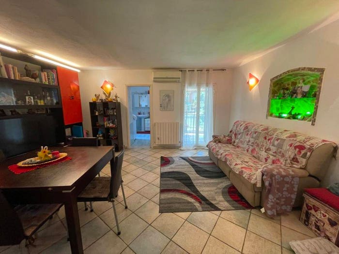 Appartamento quadrilocale in vendita in Fraz Trinità, Camporosso