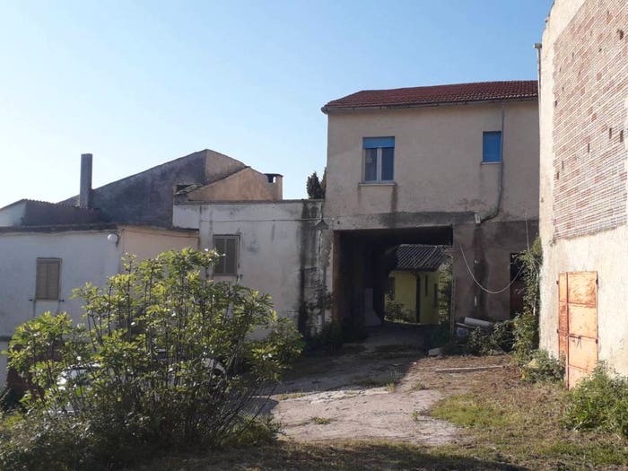 Casa con 6 locali in vendita in Via Sant'Angelo, Roccamontepiano
