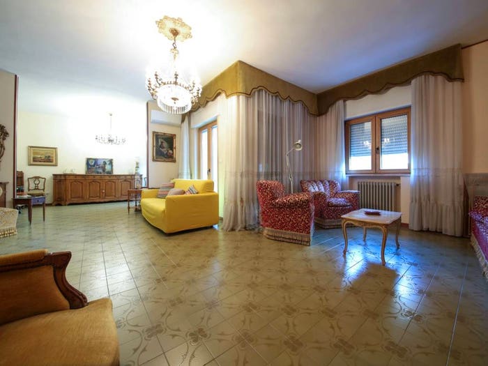 Appartamento con 6 locali in vendita in Viale Porta Pia, Santa Chiara Sant'Angelo, Brindisi