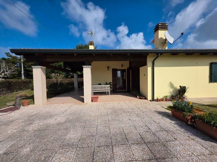 Casa con 6 locali in vendita in Valli, Chioggia