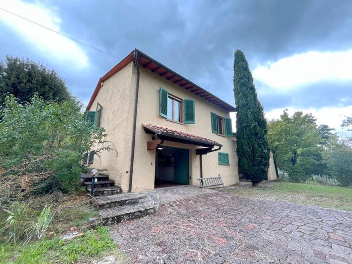 Casa con 6 locali in vendita in Barberino Tavarnelle