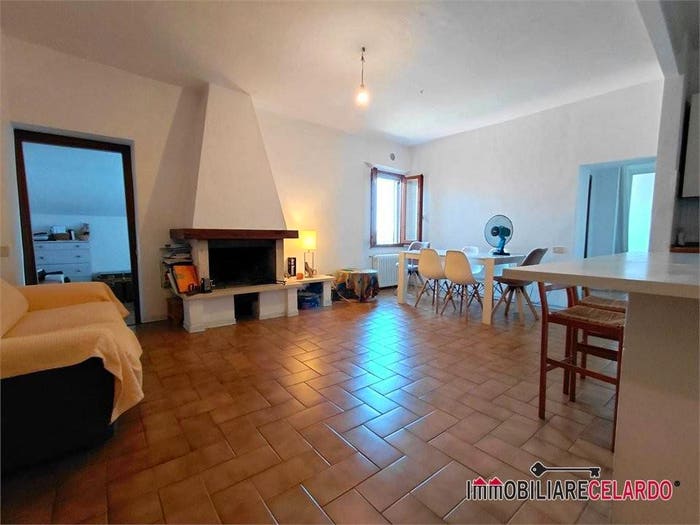 Appartamento con 5 locali in vendita in Colle Alta Borgo Nuovo, Colle di Val d'Elsa