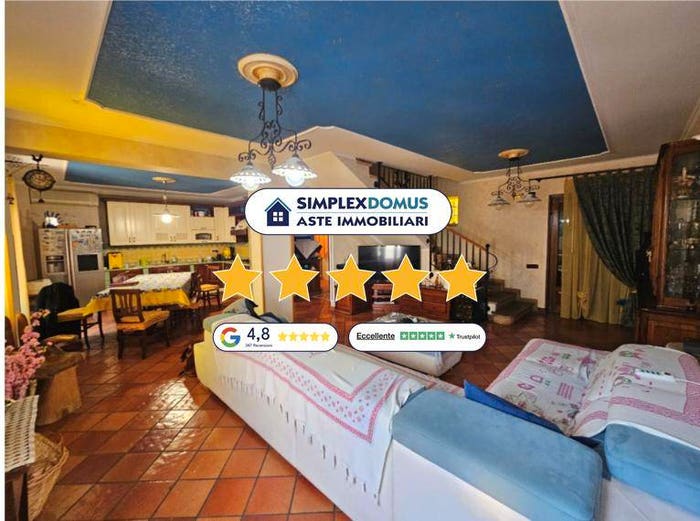 Casa con 6 locali in vendita in località Acquavona, Longobardi