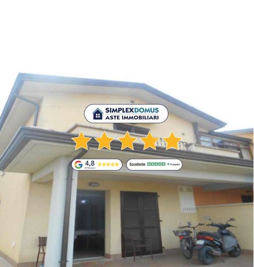 Appartamento con 6 locali in vendita in FRATTA TODINA, Centro, Fratta Todina