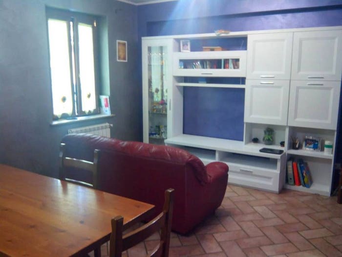 Casa con 6 locali in vendita in Via Don Domenico Giancursio SNC, Villavallelonga