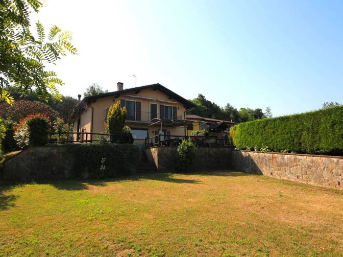 Casa con 6 locali in vendita in Località Valle, Castellino Tanaro