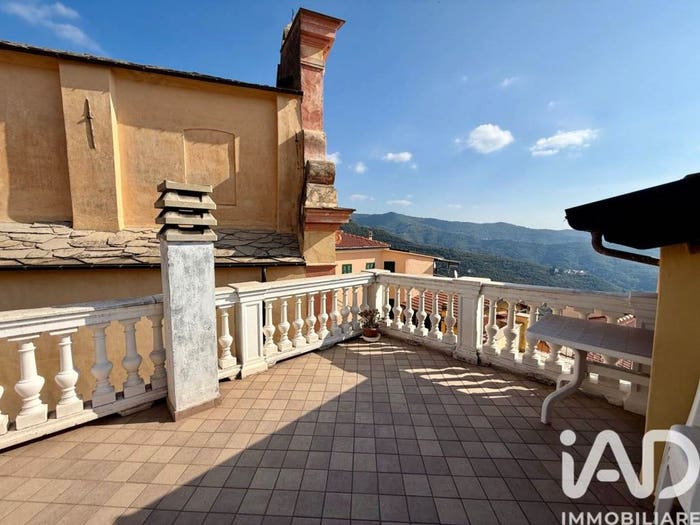 Appartamento trilocale in vendita in Piazza Piazza Santi Gervasio e Protasio, Prelà