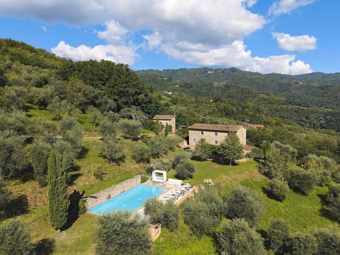 Casa con 6 locali in vendita in Via Sassa, Marliana