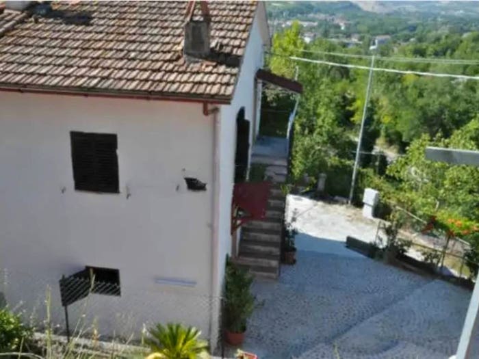 Appartamento quadrilocale in vendita in Località Barbanti, Pergola