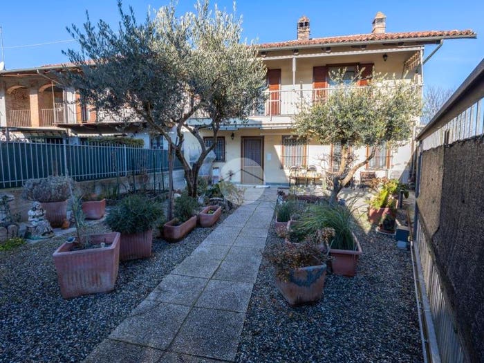 Casa con 6 locali in vendita in Str Tetti Bori, Zona Periferica, Chieri