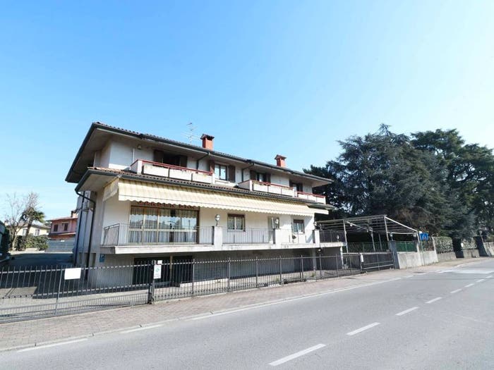 Appartamento quadrilocale in vendita in Via Pinamonte, Centro, Brembate