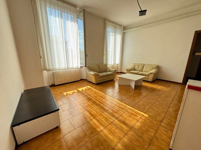 Appartamento trilocale in vendita in Via Carlo Alberto, Colognola, Bergamo