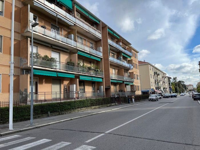 Appartamento trilocale in vendita in Via Umberto Olevano, Città Giardino, Pavia