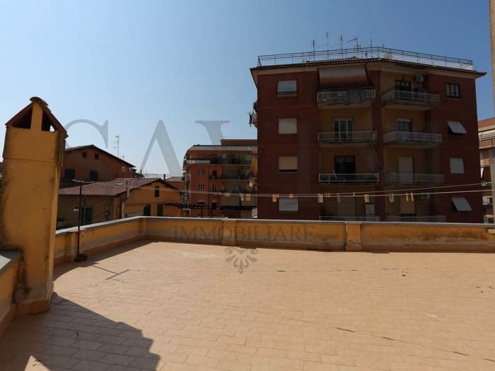 Appartamento in vendita in Via Fratelli Attilio ed Emilio Colabona, Centro, Genzano di Roma