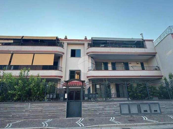 Appartamento bilocale in vendita in Via Nino Bixio, Centro, Caivano