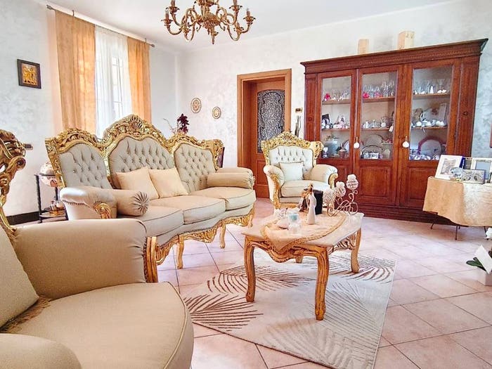 Casa con 6 locali in vendita in Centro, Cadelbosco di Sopra