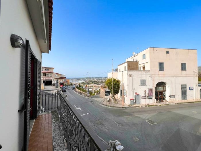 Appartamento quadrilocale in vendita in Corso Giuseppe Garibaldi, Monte di Procida