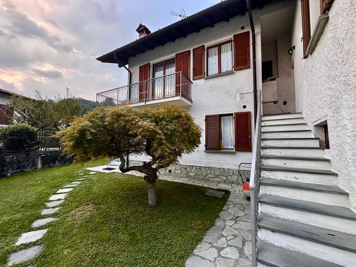 Appartamento trilocale in vendita in Via Brentano, Griante