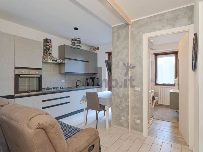 Appartamento bilocale in vendita in Via Postcastello, Centro, Carnago