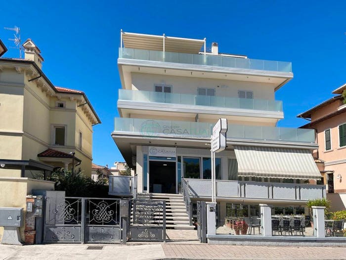 Appartamento bilocale in vendita in Lungomare Sirena, Tortoreto Lido, Tortoreto