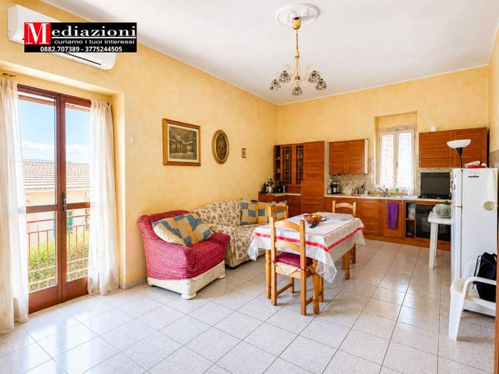 Appartamento quadrilocale in vendita in Via San Marino, Poggio Imperiale
