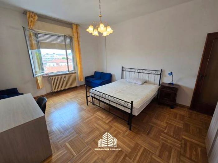 Appartamento trilocale in vendita in Via Giovanni Piumati, Centro, Bra