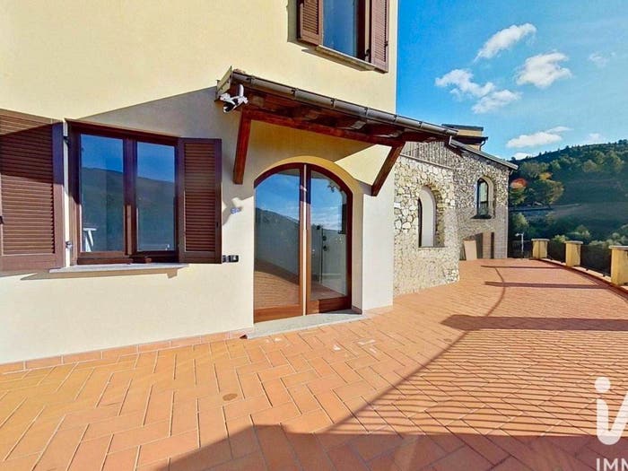 Appartamento trilocale in vendita in Località Costa d'Agosti, San Bartolomeo, Andora