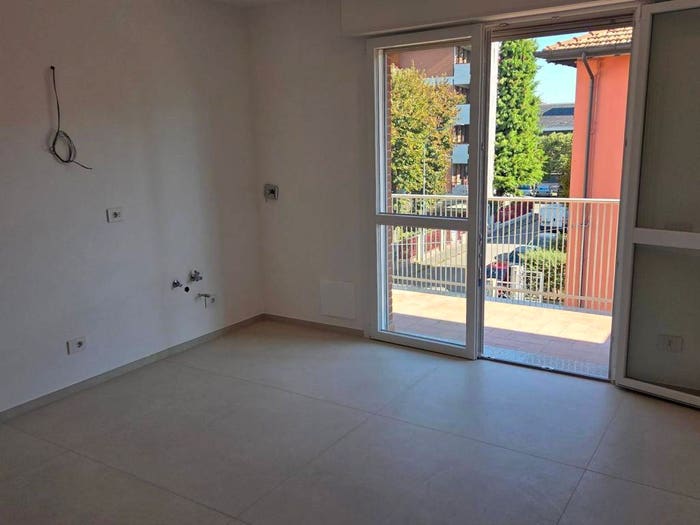 Appartamento trilocale in vendita in Via Tommaso Alva Edison, San Faustino, Modena