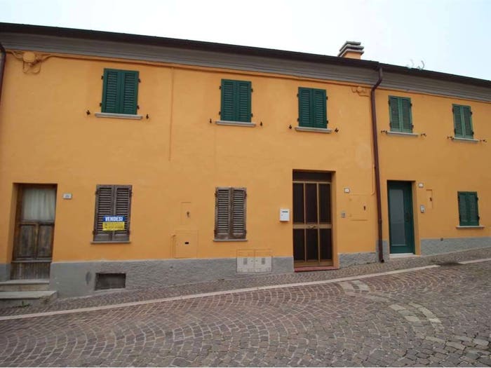 Appartamento trilocale in vendita in Centro, Montecalvo in Foglia