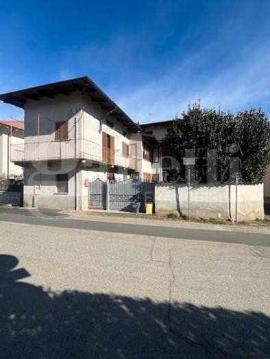 Casa trilocale in vendita in Strada Garella, Vandorno Piazzo Cossila, Biella