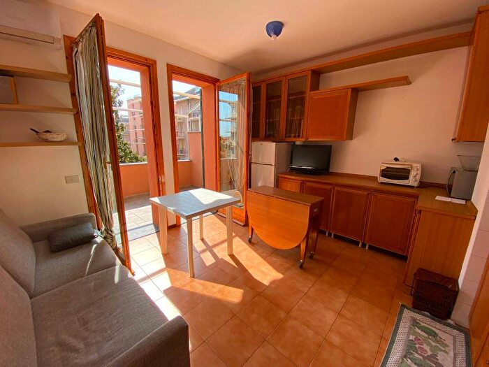 Appartamento bilocale in vendita in Via Gioacchino Rossini, Centro, Loano
