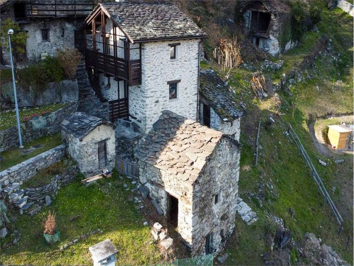 Casa bilocale in vendita in Via Bortolotto, Gordona