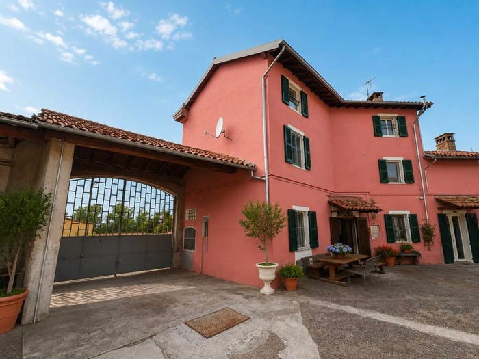 Casa con 5 locali in vendita in Via Vittorio Veneto, Centro, Gropello Cairoli