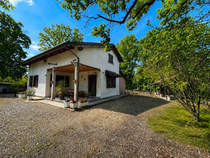 Casa con 6 locali in vendita in Via Vaglimondo, Incisa Scapaccino