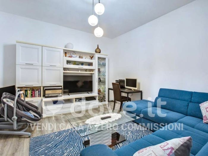 Appartamento con 5 locali in vendita in Via Cavoni, Tribunale, Frosinone