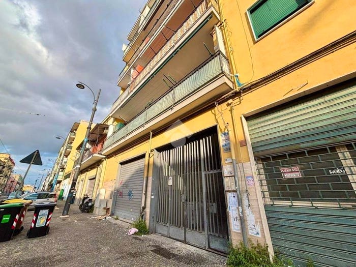 Appartamento trilocale in vendita in Via nuova poggioreale, Poggioreale, Napoli