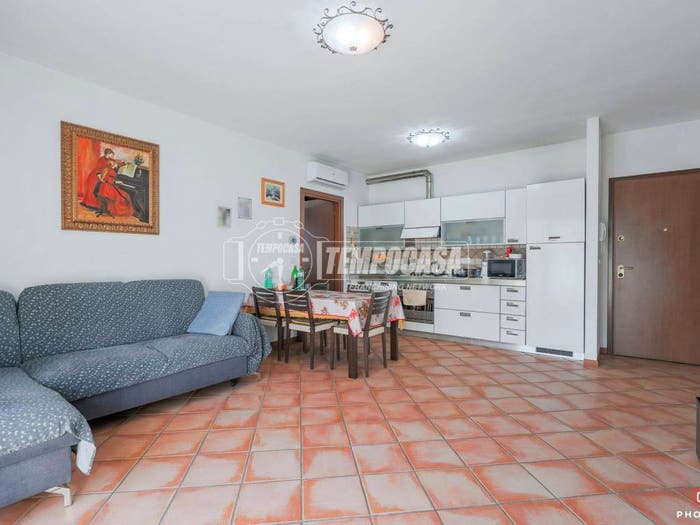 Appartamento trilocale in vendita in Via Calcina, La Passerina, Casalfiumanese