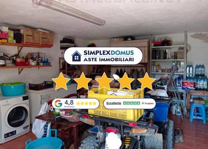 Casa con 6 locali in vendita in Vocabolo Poggio Capanne, Centro, Gubbio