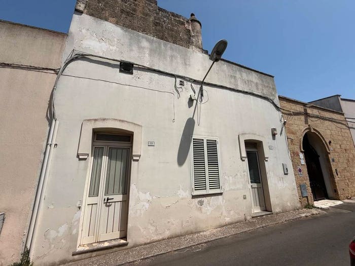 Casa trilocale in vendita in Via Nazario Sauro, Lucugnano, Tricase