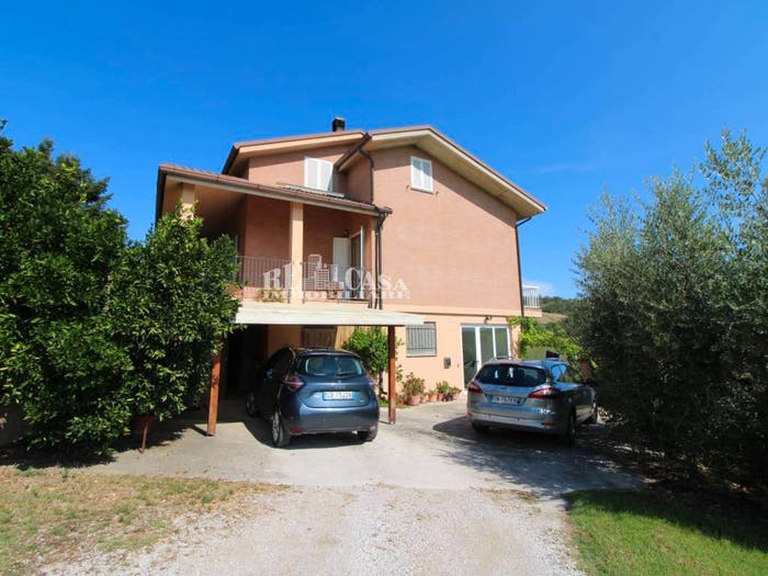 Casa con 5 locali in vendita in SANT'ANTONIO, Valmir, Petritoli