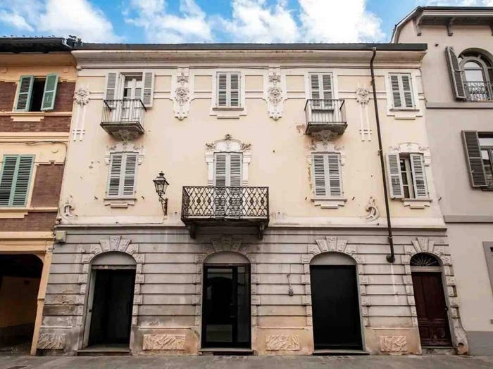 Casa in vendita in Via Vittorio Emanuele II, Centro, Bra
