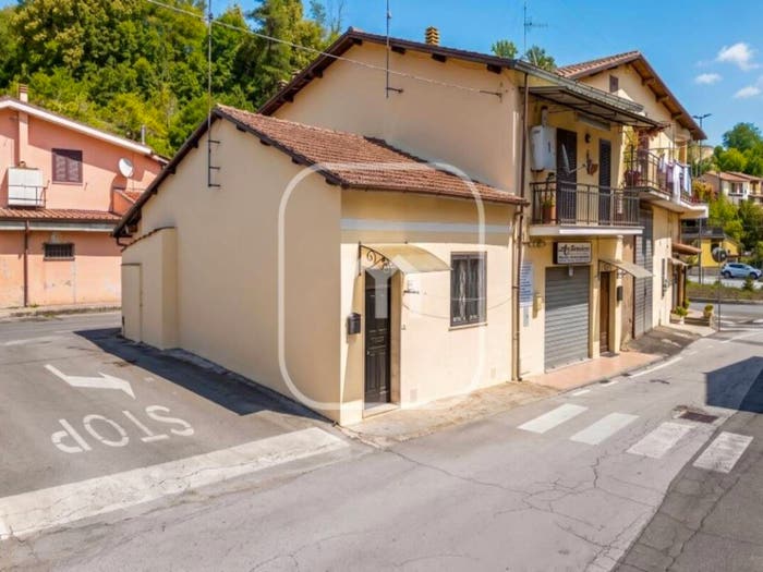Appartamento trilocale in vendita in Via Prato della Madonna, Valmontone