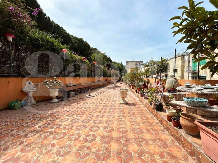Appartamento con 5 locali in vendita in Via Principessa Mafalda, Libertà, Messina