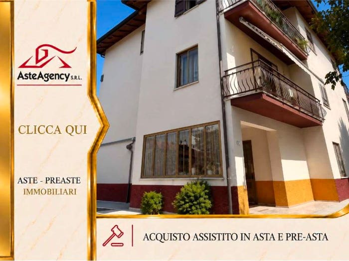 Appartamento con 6 locali in vendita in Frazione Grottaccia in Via Andrea Palladio, Grottaccia, Cingoli