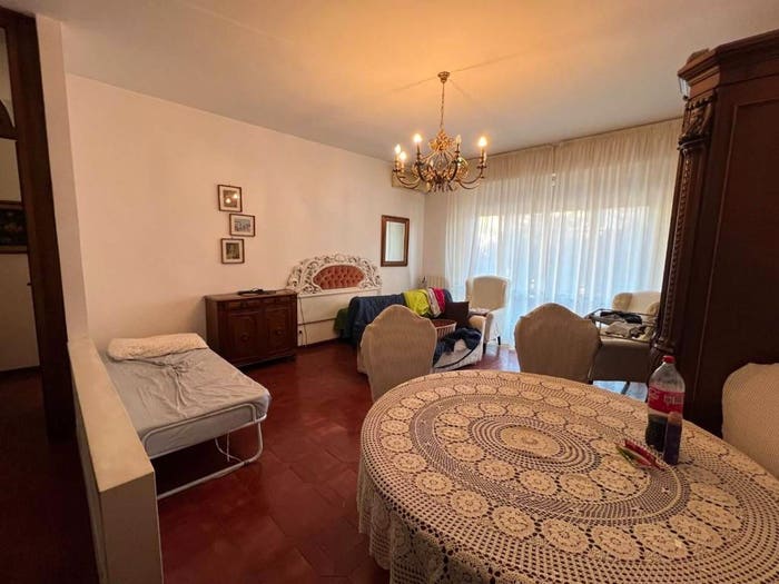 Appartamento quadrilocale in vendita in Vle Giacomo Puccini, Centro, Massa
