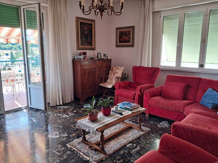 Casa con 6 locali in vendita in Via Chiantigiana, Grassina, Bagno a Ripoli
